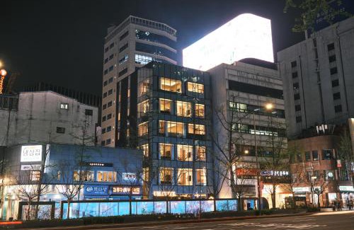 Sogong-dong Hotel | UH Suite Seoul Deoksugung