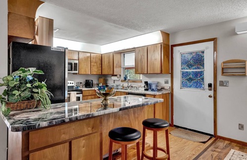 Eustis Casa | Ranch Home w Games Hot Tub and Beautiful Scenery