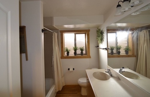 Coalville Cabina | Uinta Cabin Family Retreat