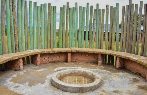 Msinga Cabina | Uitval Lodge and Conference Centre