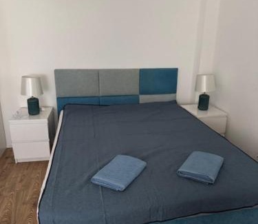 Lagymanyos Apartamento | Ujbuda Central Apartment