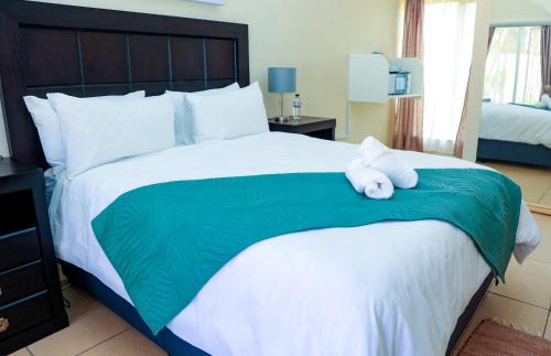 Westville Cabina | Ulifalodge & functions