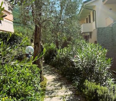 Assenza Apartamento | ULIVI Beth's House