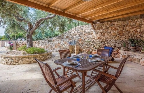 Marina di Novaglie Casa | Ulivo Pool House by Galatea Holiday Home