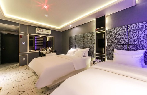 Dong-gu Hotel | Ulsan Bangeojin Call