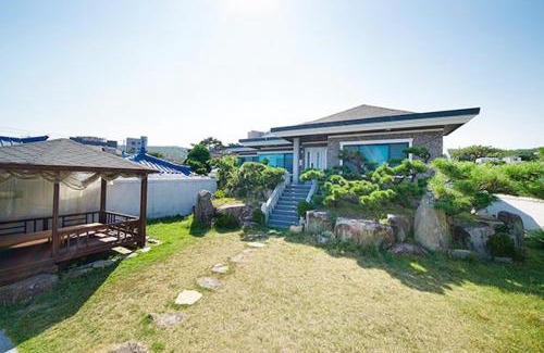 Dong-gu Casa | Ulsan Healing Dokchae Pension