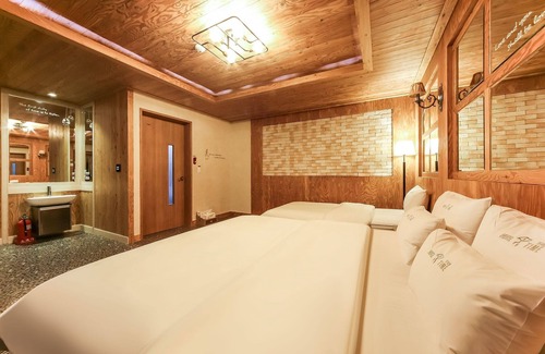 Nam-Gu Hotel | Ulsan Mugeodong Time