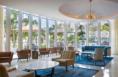 Isla Verde Hotel | Ultimate Beachfront Retreat Starts Here: Couple Room w/ Balcony and Pool Access