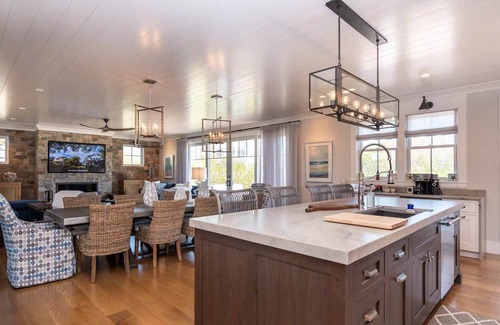 Katama Casa | Ultimate Coastal Chic Retreat With Pool