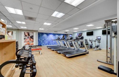 Las Vegas Apartamento | Ultimate Las Vegas Getaway One Bedroom Suite with Balcony, Kitchen, Gym, Pool & Free Parking