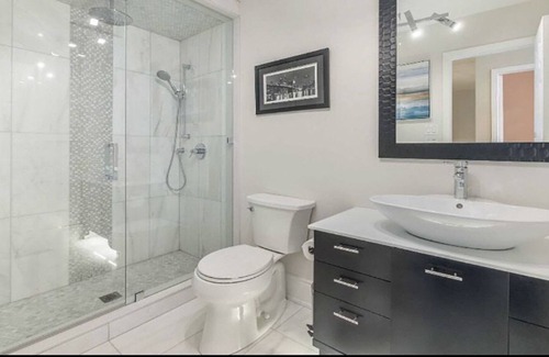 Aurora Casa | Ultimate Luxury but budget friendly