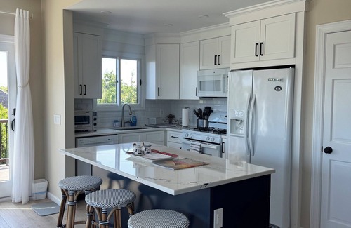Culloden Shores Casa | Ultimate Montauk Escape🏖️ 5BR - Heated Pool - HotTub - Rooftop Deck Sunset Views🌅