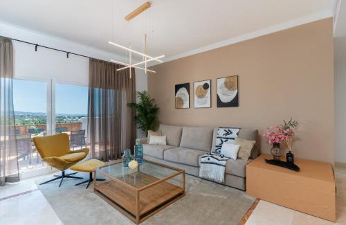 Nueva Milla de Oro Apartamento | Ultimate Rentals - Magisch Resort In Het hart Van Het Golfparadijs