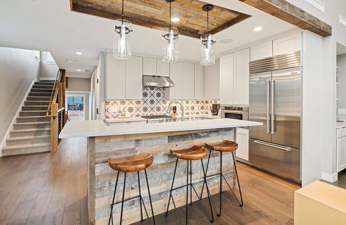Stowe Area Casa | Ultimate Ski In/Out Luxury Townhome at Stowe's Spruce Peak