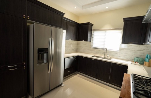 Ocho Rios Casa | Ultimate Villa and Luxe car rental near beaches and waterfalls