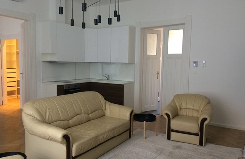 Belso-Ferencvaros Apartamento | Ultra Apartment te espera para ayudar a tu negocio o disfrutar de Budapest