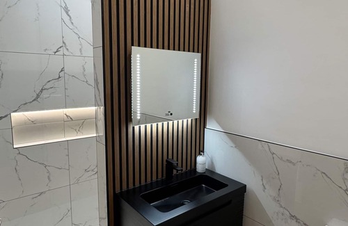 Leeds City Center Apartamento | Ultra Central - Walk to it all - 4 Guests