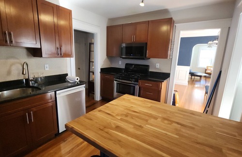 Dorchester Apartamento | Ultra Conv. and Spacious 3-bedroom apartment in beautiful Boston with WiFi, AC