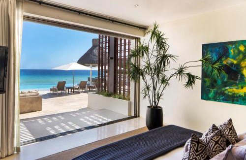 San José del Cabo Villa | Ultra Exclusive Beachfront Villa Just Steps from the Sand with Butler Included