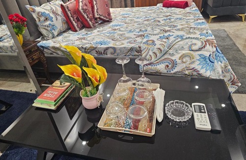 Chandigarh Apartamento | Ultra Luxury Cool Flat By Bliss Stay