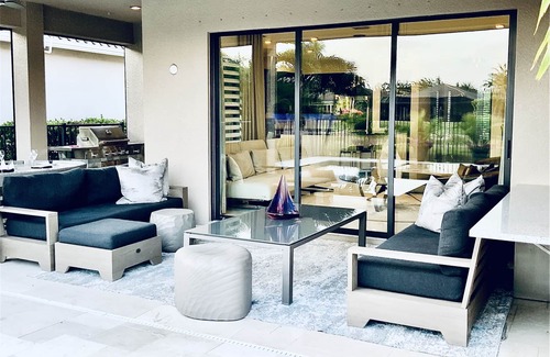 Naples Casa | ¡Ultra Luxury 6 Star Executive Waterfront Home! ¡Chic europeo! Piscina privada y spa