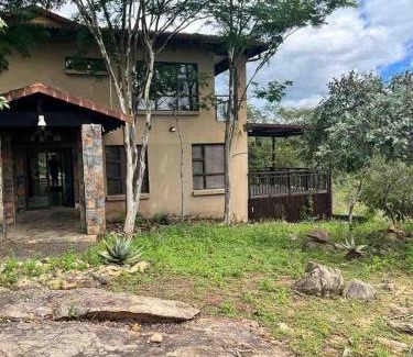 Nelspruit Villa | Ultra luxury in the Wild