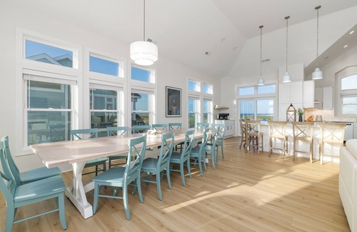 Pine Island Casa | 🌊 Ultra-Luxury OCEANFRONT | Private Heated Pool🏖️Hot Tub & Unmatched Views!