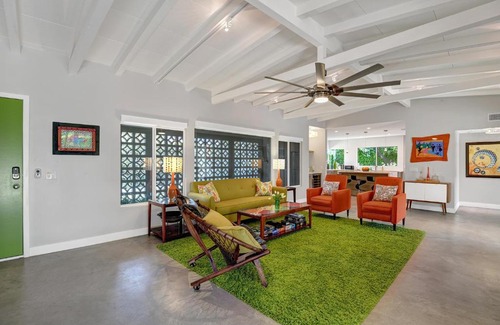 Deep Well Ranch Casa | Ultra-Luxury- Resort Style Private Compound-Close to Everything- 3BD/2.5BA