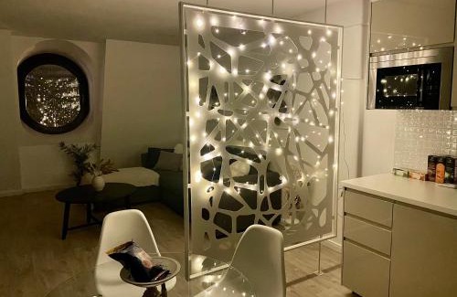 Tirgu Mures Apartamento | Ultracentral modern city view apartment