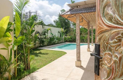 Pecatu Hotel | Uluwatu Lagoons - Retreat and Villas
