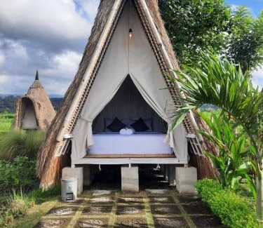 Karangasem Otro | Uma Buug