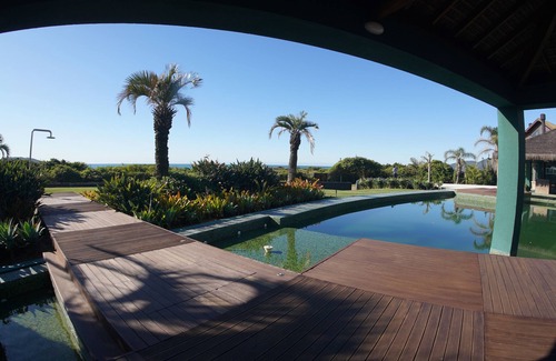Morro das Pedras Casa | Uma Mansão em Frente a Praia que Permitira o Descanso e Contato com a Natureza