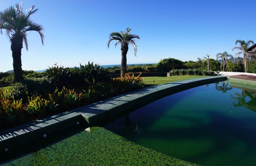 Morro das Pedras Casa | Uma Mansão em Frente a Praia que Permitira o Descanso e Contato com a Natureza
