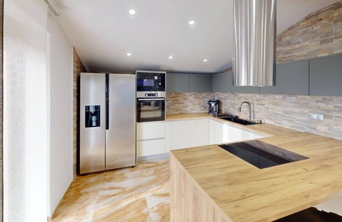 Vilanija Condominio | Umag Hideaway: Gogi Apartment, Cozy Haven with Private Terrace!