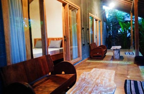 Pejarakan Casa | Umah Kayu 1-Menjangan homestay
