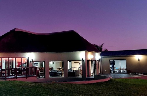 Alexandria Cabina | Umbono Private Game Lodge