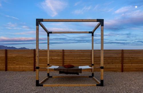 Wonder Valley Casa | Umbra Acres