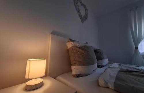 Rhein-Erft-Kreis District Apartamento | Umgeben von Seen und Wäldern