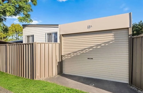 Umina Beach Casa | Umina Myrtle Bungalow Sleeping 4 Guests