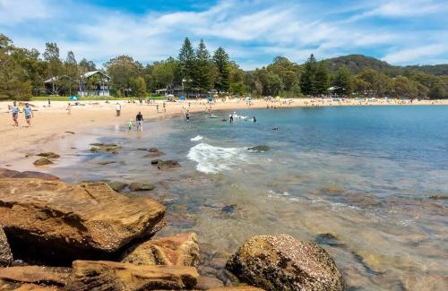 Umina Beach Casa | Umina Myrtle Bungalow Sleeping 4 Guests