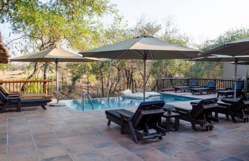Kruger National Park Otro | Umkumbe Bush Lodge - Luxury Tented Camp