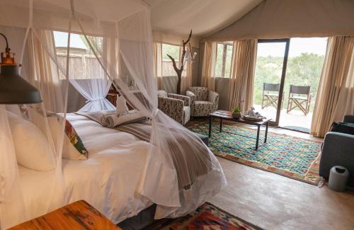 Kruger National Park Otro | Umkumbe Bush Lodge - Luxury Tented Camp