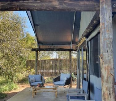 Kruger National Park Otro | Umkumbe Bush Lodge - Luxury Tented Camp