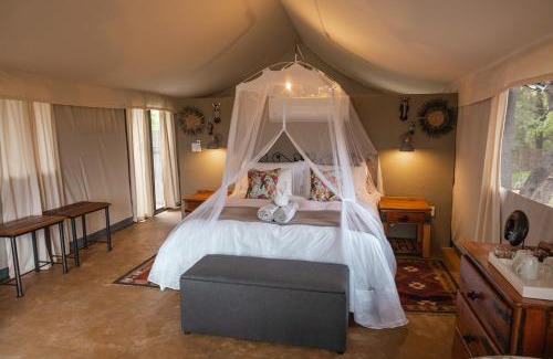 Kruger National Park Otro | Umkumbe Bush Lodge - Luxury Tented Camp