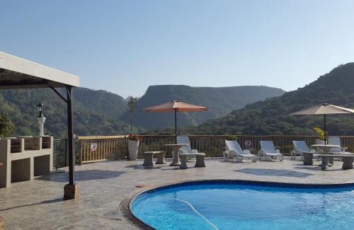 Port Edward Cabina | Umtamvuna View Cabanas