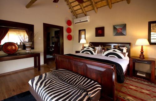 Ladysmith Cabina | Umzolozolo Private Safari Lodge & Spa