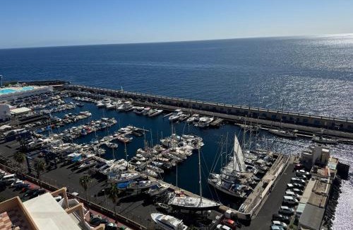 Radazul Apartamento | Un lujoso duplex en Radazul en primera linea de playa y con parking propio