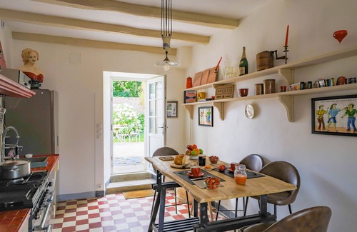 Plouarzel Casa | un Manoir du Xviième à Proximité des Plages et du Port, 4 Chambres, 7 Couchages
