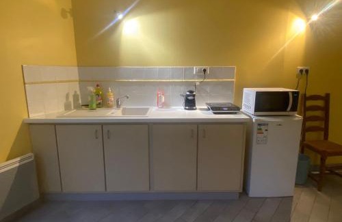 Chef-Boutonne Apartamento | Un petit appartement pour 2 à 3 personnes