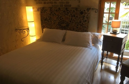 Troo Cama Y Desayuno | Un Petit Cocon de Sérénité au Coeur du Village Troglodytique de Trôo